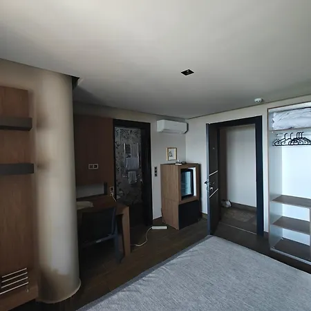 Idaolea Assos Hotel