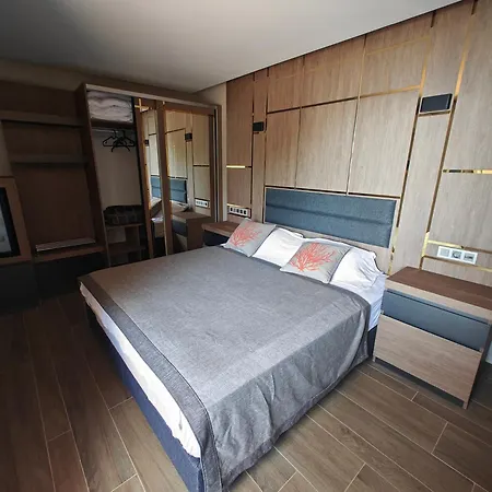 Idaolea Assos Hotel